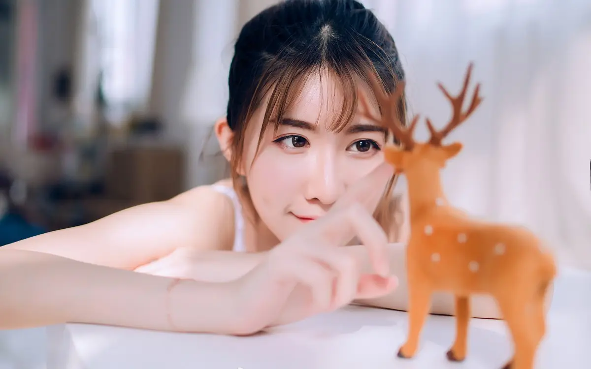 北京大连高端私人伴游钟无妍的个人资料