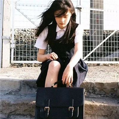 北京伴游女生窦采梦的资料