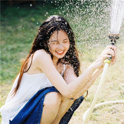 北京伴游女生方忆彤的资料