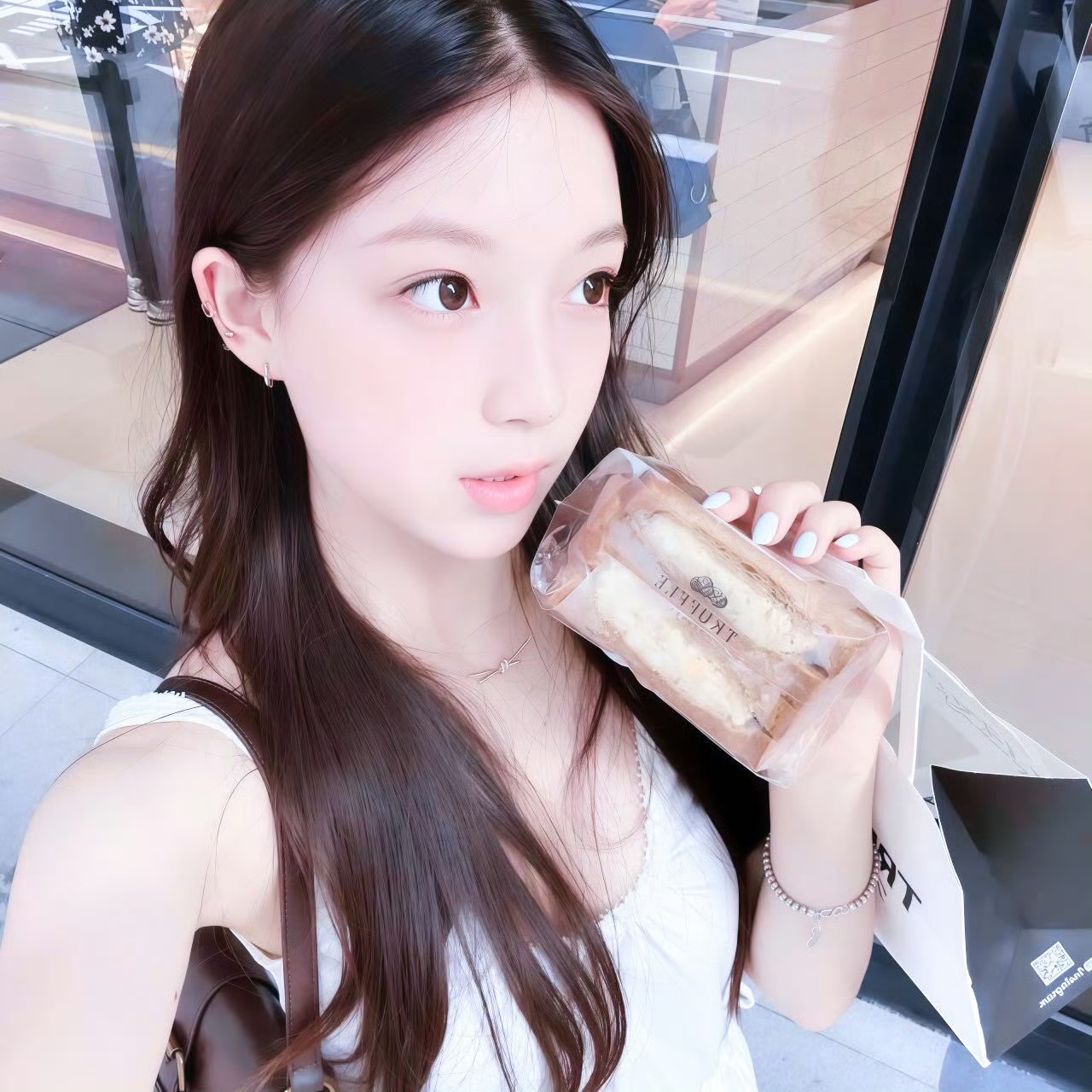 北京伴游女生 | Nina的资料