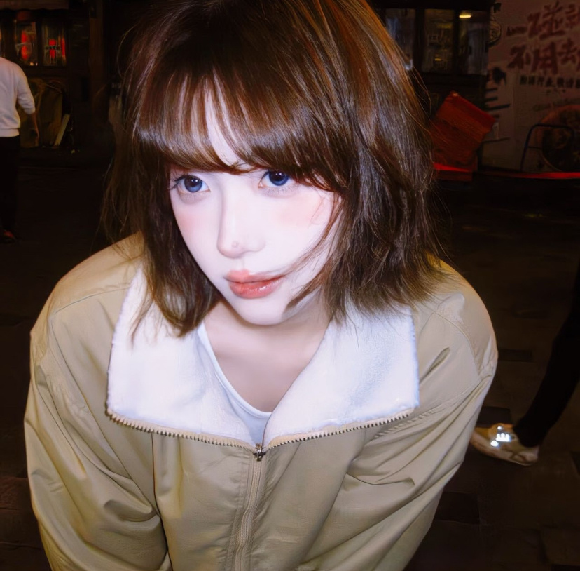 北京伴游女生周诗涵的资料